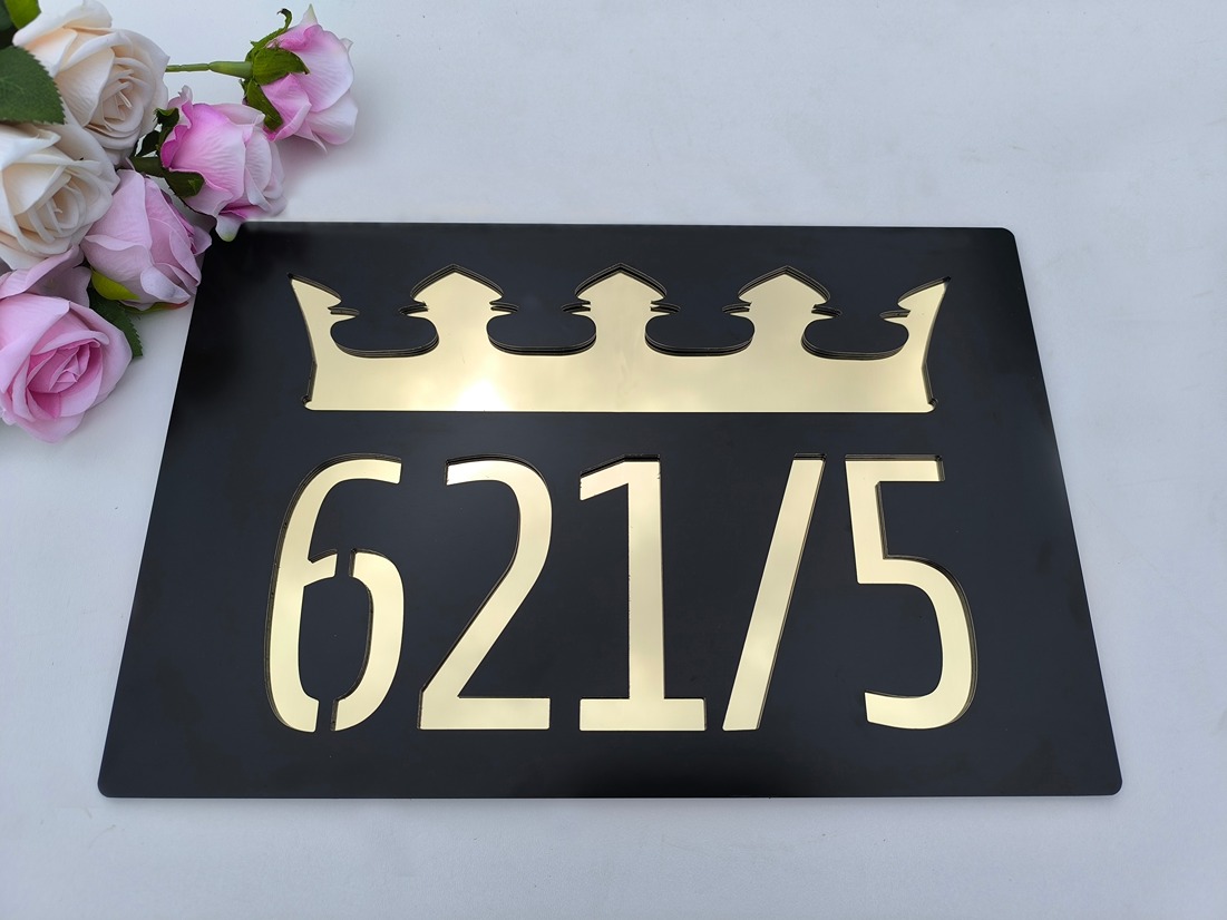 Číslo na dom: Kráľ ulice