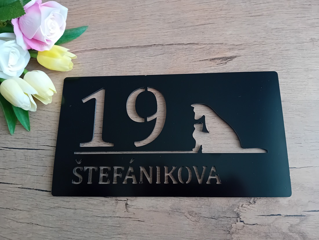 Číslo na dom: Honey