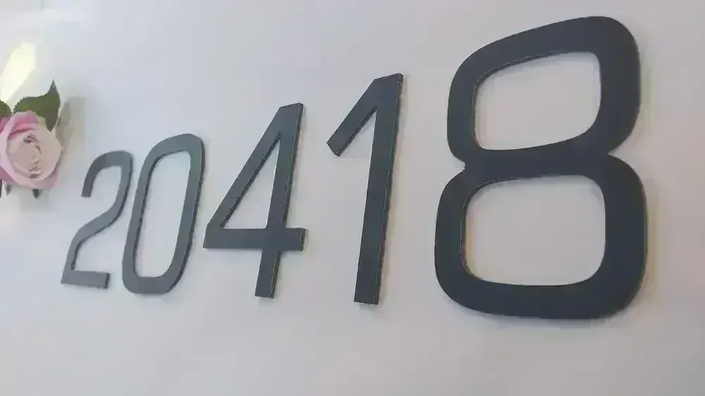 Číslo na dom: Techno