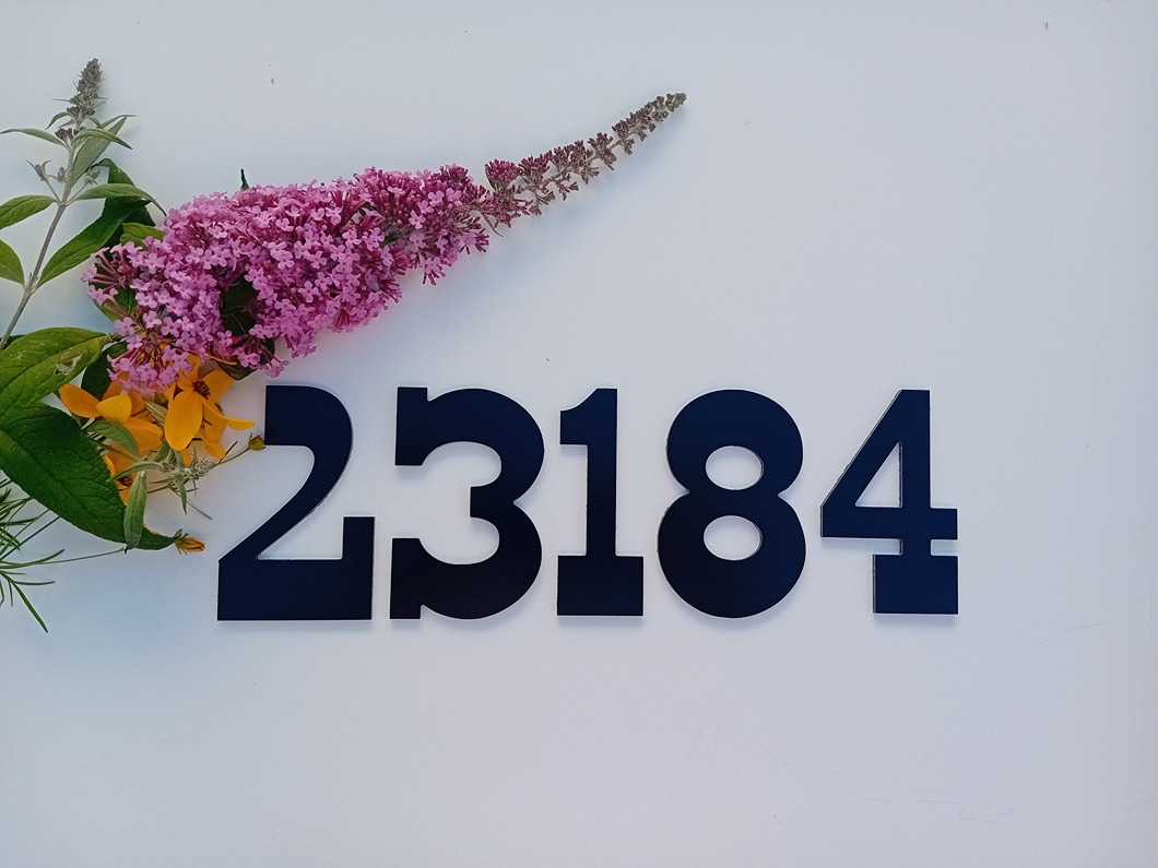 Číslo na dom: Rodeo