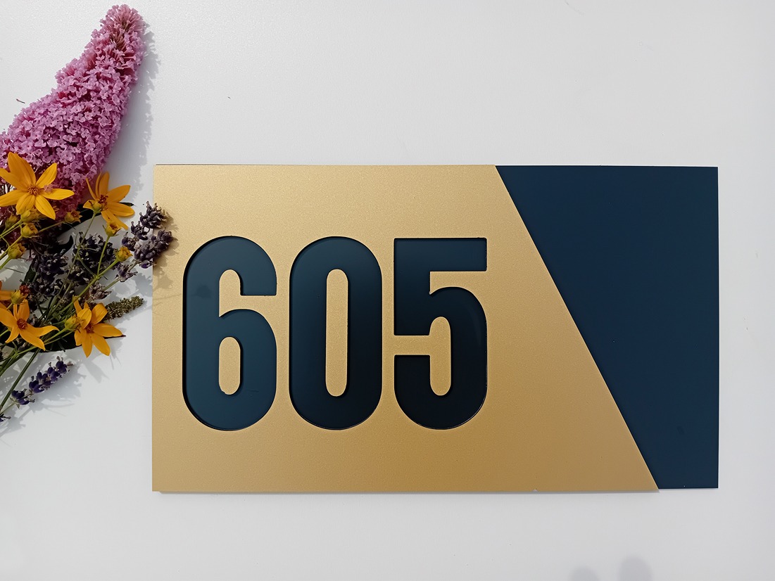 Číslo na dom: Modena