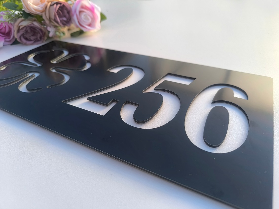 Číslo na dom: Šťastný dom