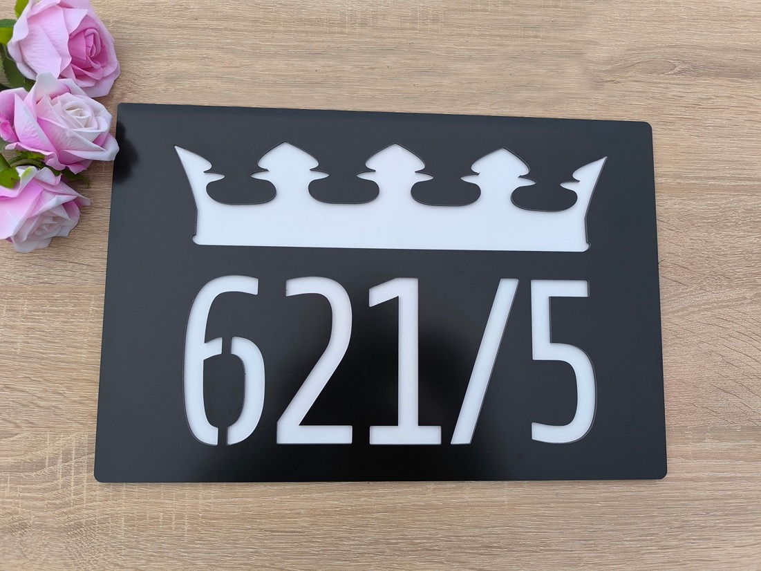 Číslo na dom: Kráľ ulice