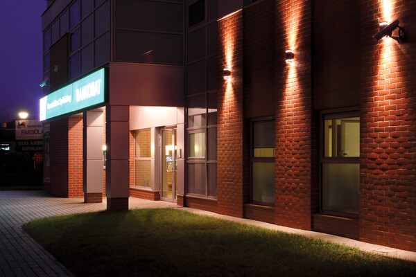 Svietidlo nástenné ZEW EL-235U-B 22441 max. 2x35W GU10 230V IP44