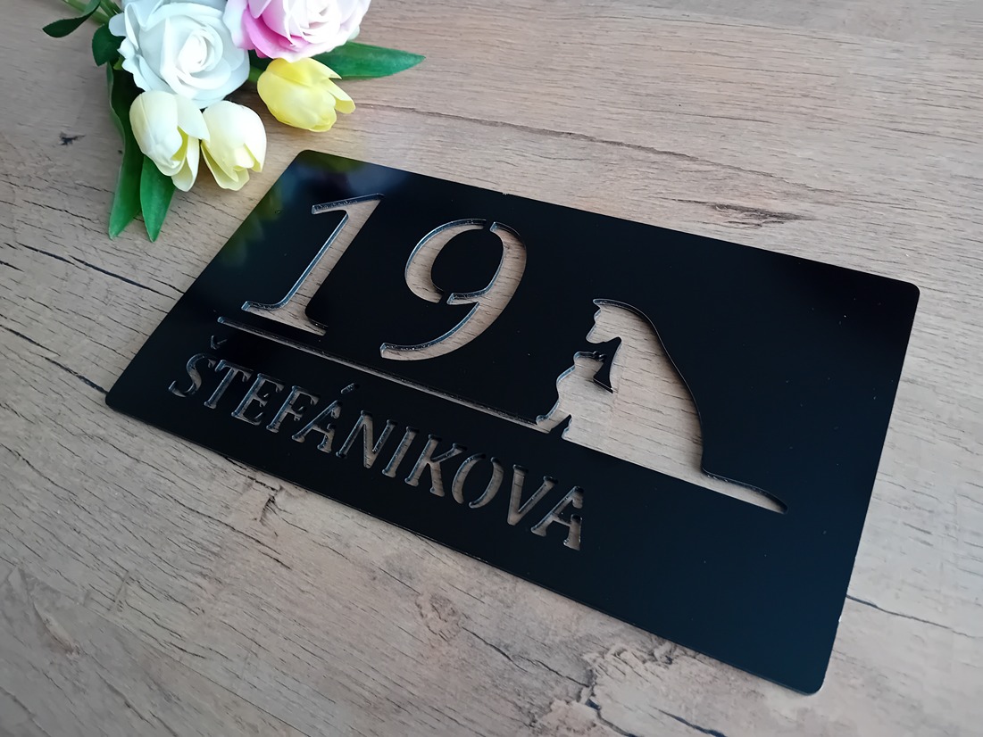 Číslo na dom: Honey