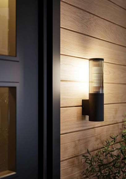 Svietidlo nástenné SALLE 901033 max. 1x15W E27-LED 230V IP54  čierna