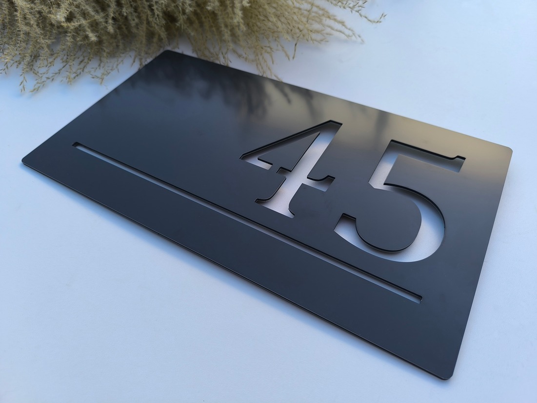 Číslo na dom: Obdĺžnik big line