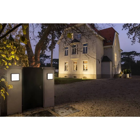 Svietidlo LED prisadené so senz. AINOS SENSOR 18W 1300lm 3000/4000K 230V IP65 antracit