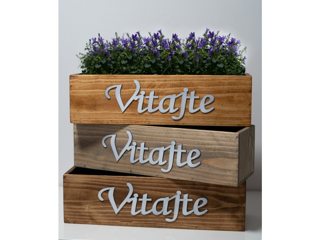 Drevený kvetináč na bylinky 