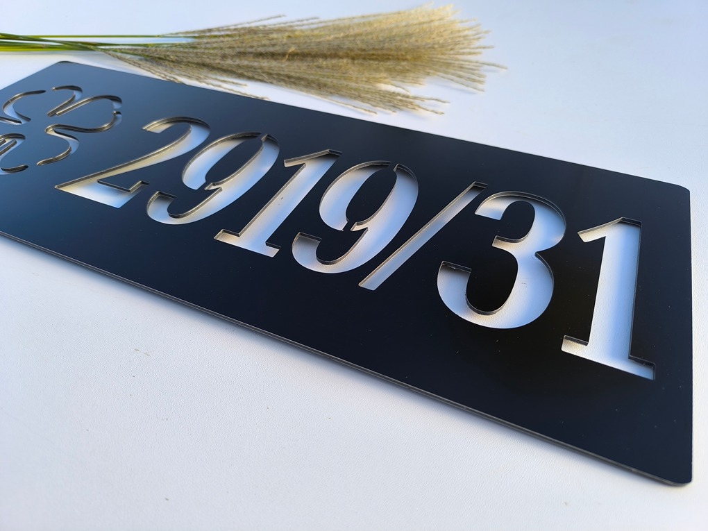 Číslo na dom: Šťastný dom