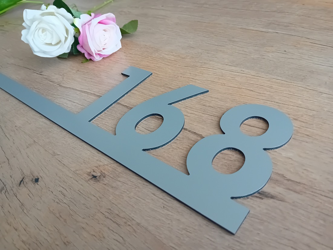 Číslo na dom: San Marino