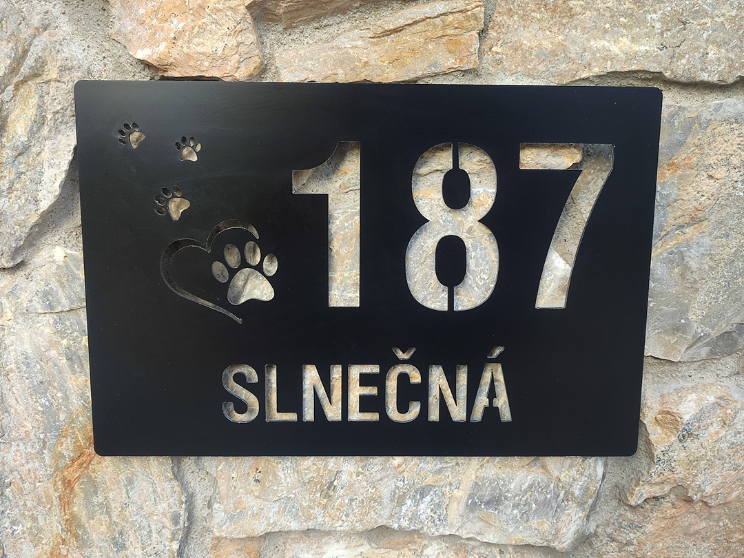 Číslo na dom: Rocky